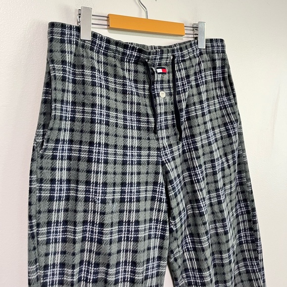 Tommy Hilfiger Men’s Plaid Fleece Lounge Pants – Size Small – Flawed - Picture 11 of 14